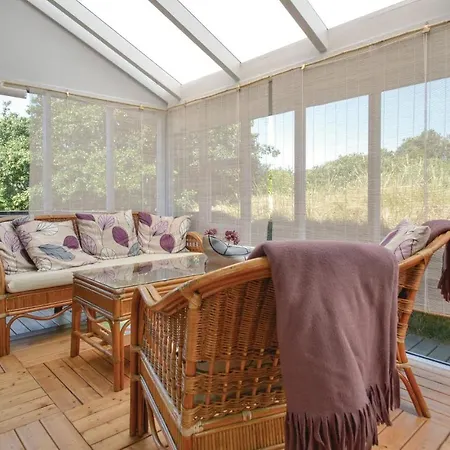 Two-bedroom In Hébergement de vacances